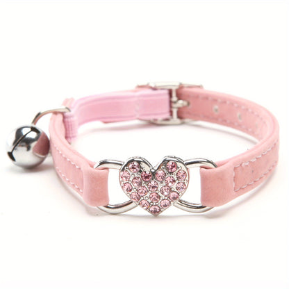Collier pour chat Cœur Étincelant – Apportez une touche luxueuse au look de votre chat