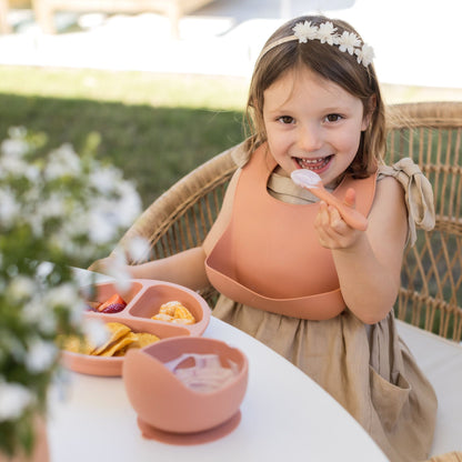 FlexiFeed - Ensemble d'alimentation pour bébé en silicone donner un nouveau nom