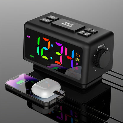 Réveil miroir RGB avec affichage LED et fonction radio – Réveil tendance pour votre chambre