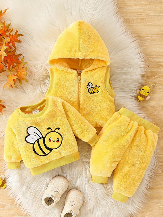 Ensemble 3 Pièces en Flanelle pour Bébé Fille – Idéal pour les Journées Froides d’Automne et d’Hiver