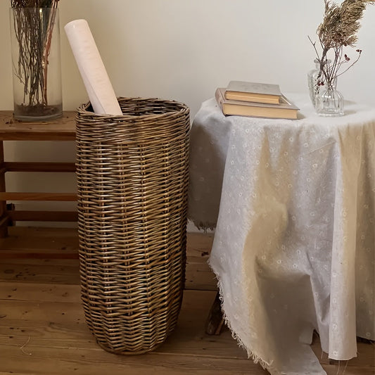 Vintage Panier en Osier Tissé à la Main - Élégant et Fonctionnel pour Toute Maison