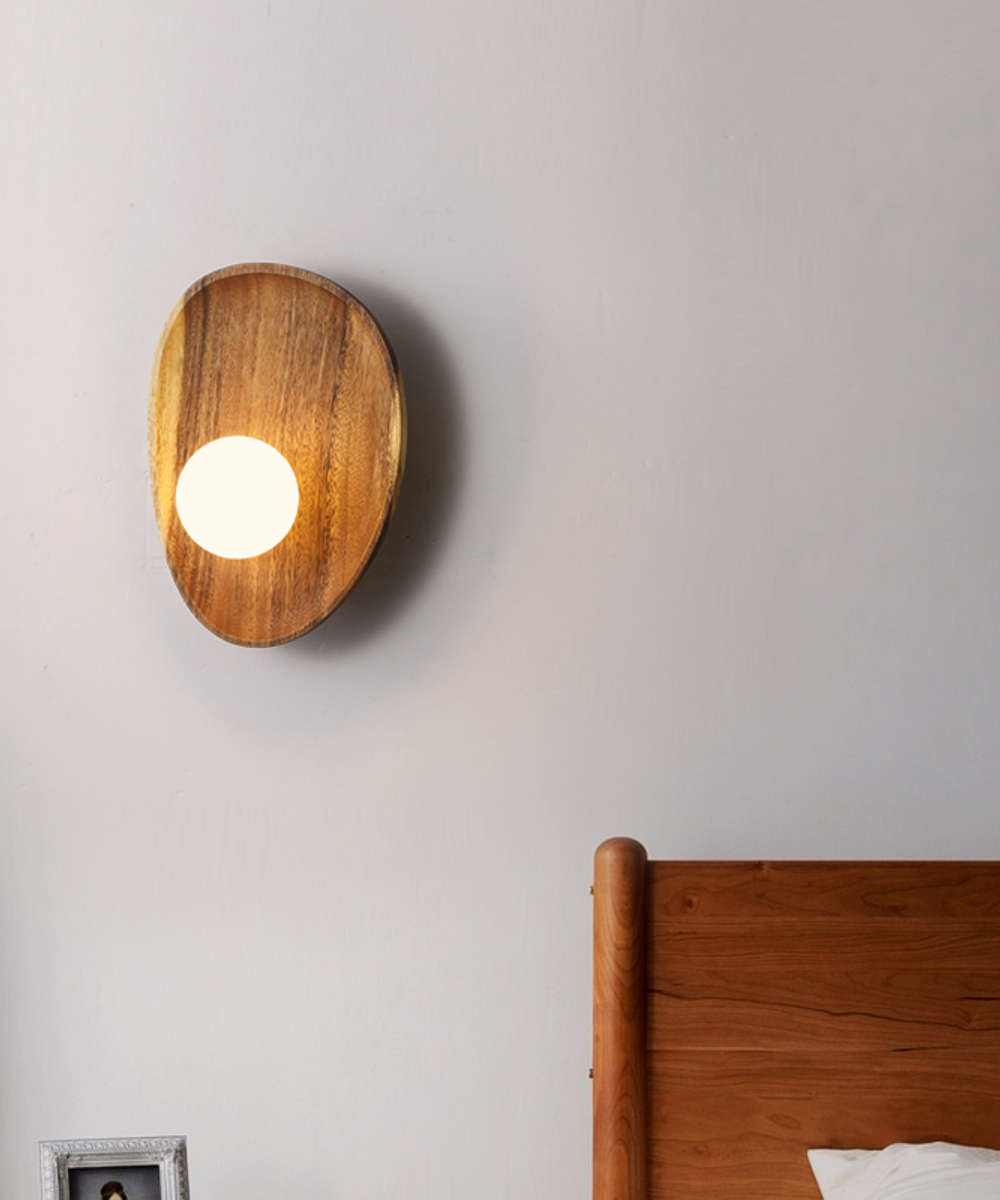 Applique Murale Minimaliste - Bois et Éclairage d'Ambiance