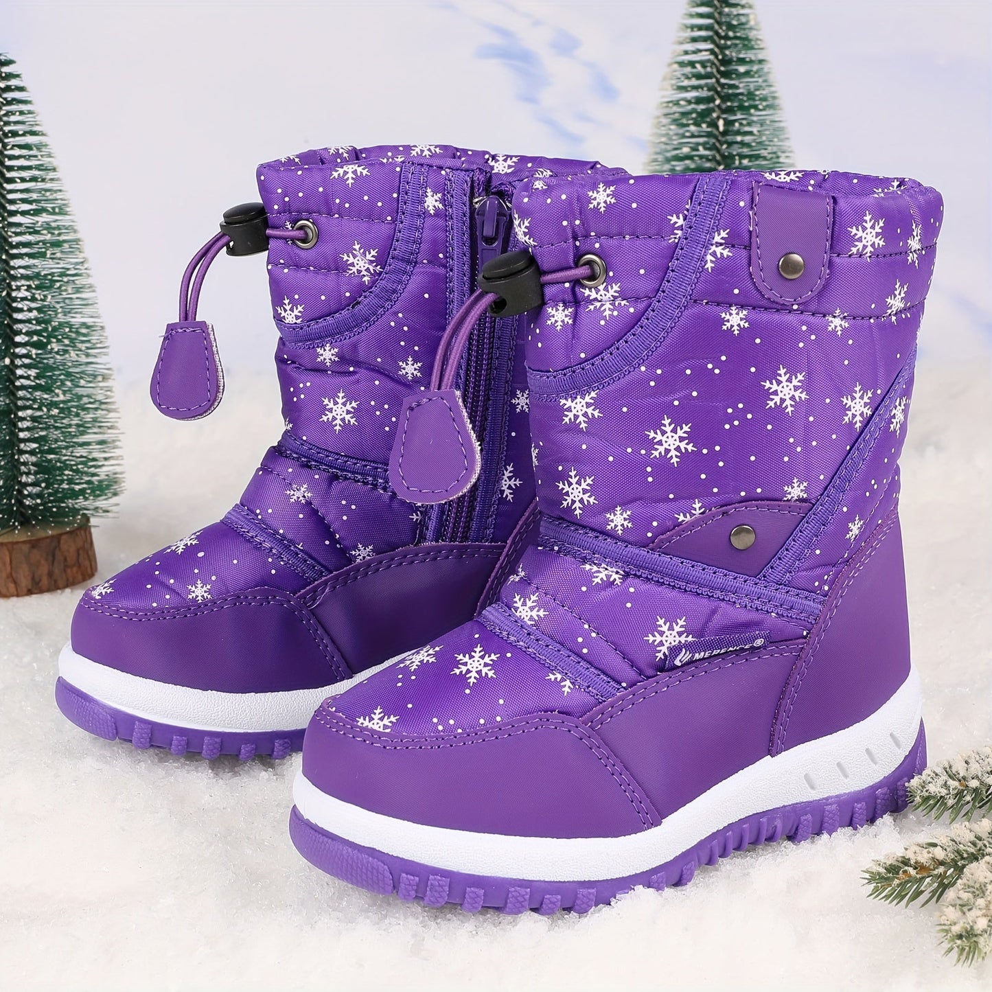 Bottes d'Hiver Joyeuses pour Enfants – Chaleur et Amusement dans la Neige