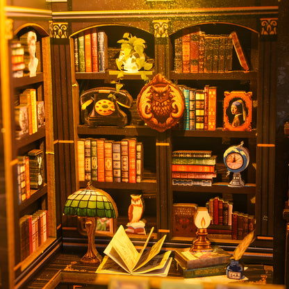 Boutique de livres miniature DIY Hiboux – Kit 3D en bois avec éclairage pour décoration créative