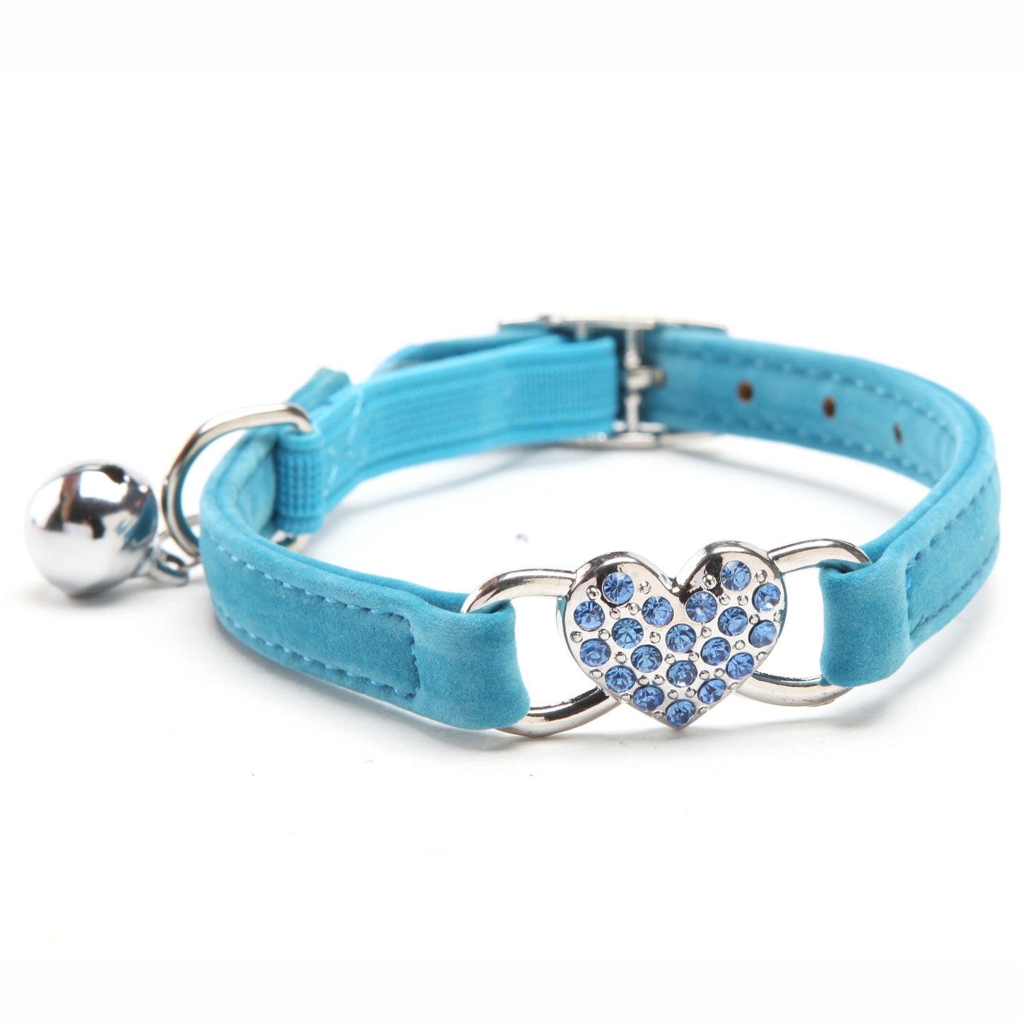 Collier pour chat Cœur Étincelant – Apportez une touche luxueuse au look de votre chat