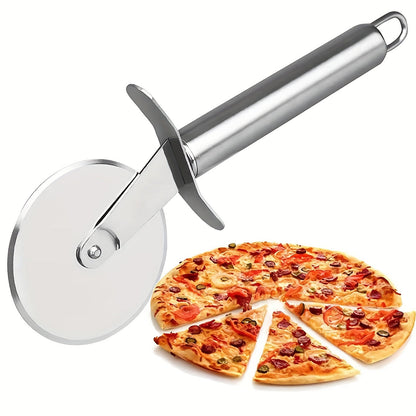 Rouleau à Pizza en Acier Inoxydable – Ustensile de Cuisine Efficace et Élégant pour des Tranches Parfaites