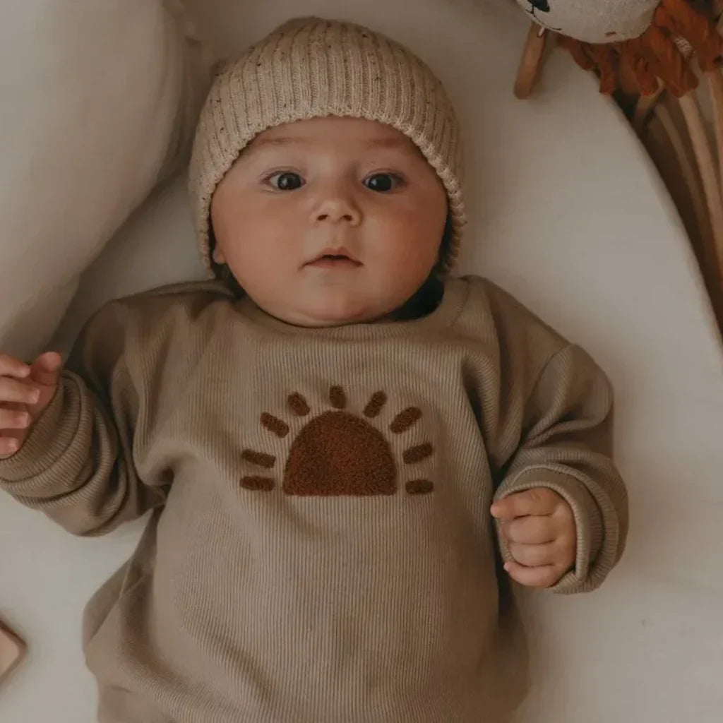 Ensemble Enfant Sunshine – Pour un Look Joyeux et Confortable