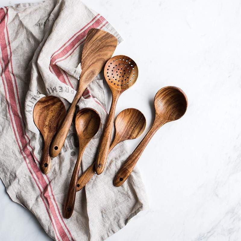 Ensemble de Cuisine en Bois Naturel – Cuisine Durable et Stylée