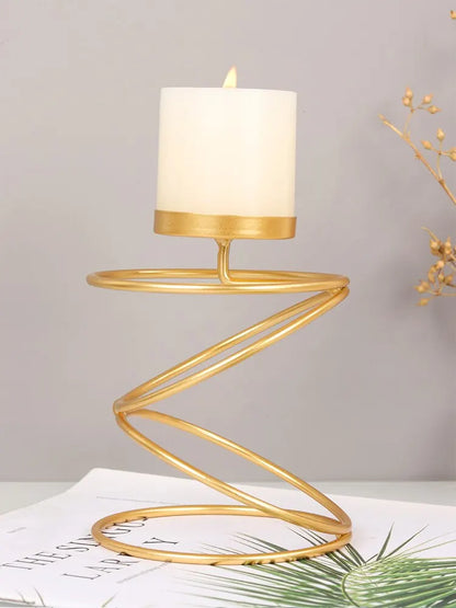 Bougeoir Spirale Élégant – Pour une Maison Chaleureuse et Raffinée