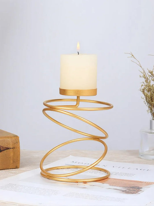 Bougeoir Spirale Élégant – Pour une Maison Chaleureuse et Raffinée