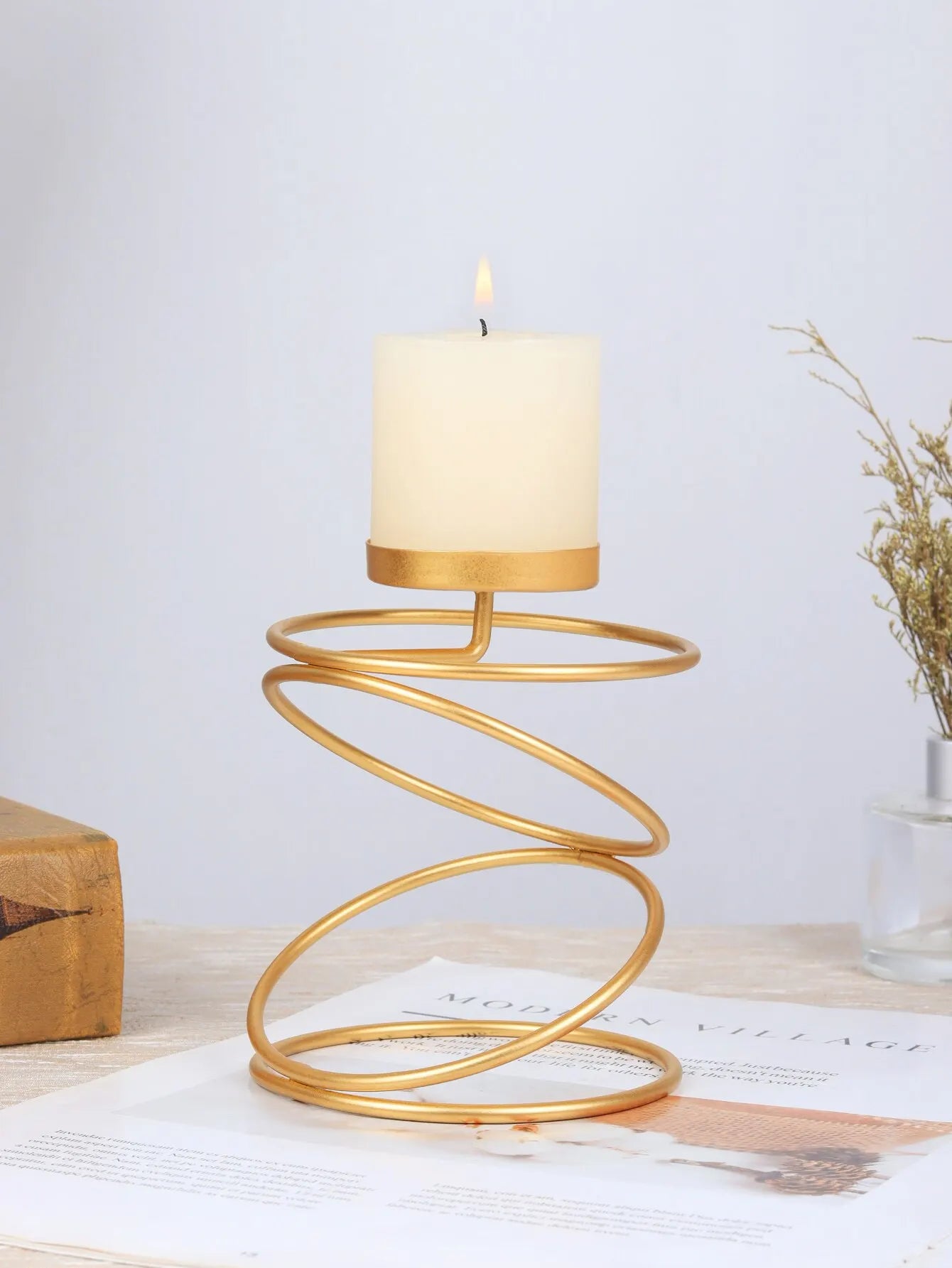 Bougeoir Spirale Élégant – Pour une Maison Chaleureuse et Raffinée
