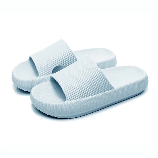 Chaussons Confort Unisexes – Légers et Doux pour le Quotidien