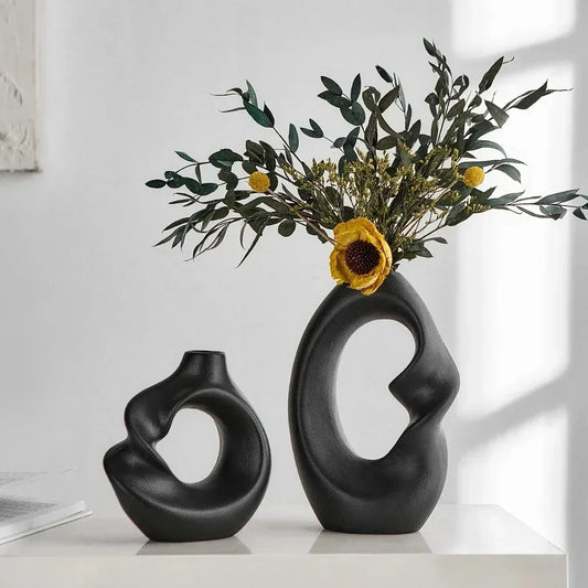 Vases Sculpturaux Abstraits - Modernes et Artistiques