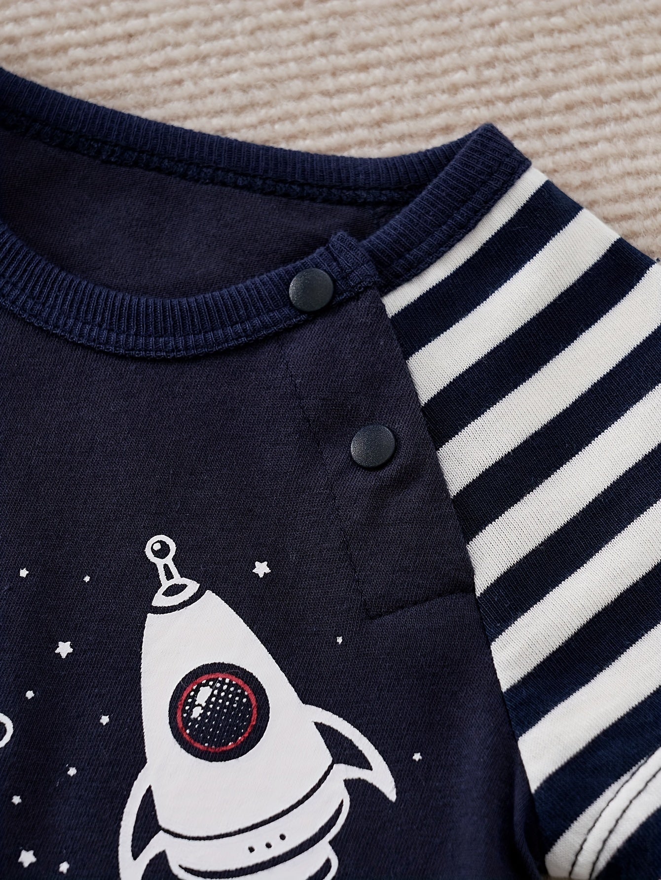 Aventures Spatiales – Body Bébé avec Imprimé Astronautes