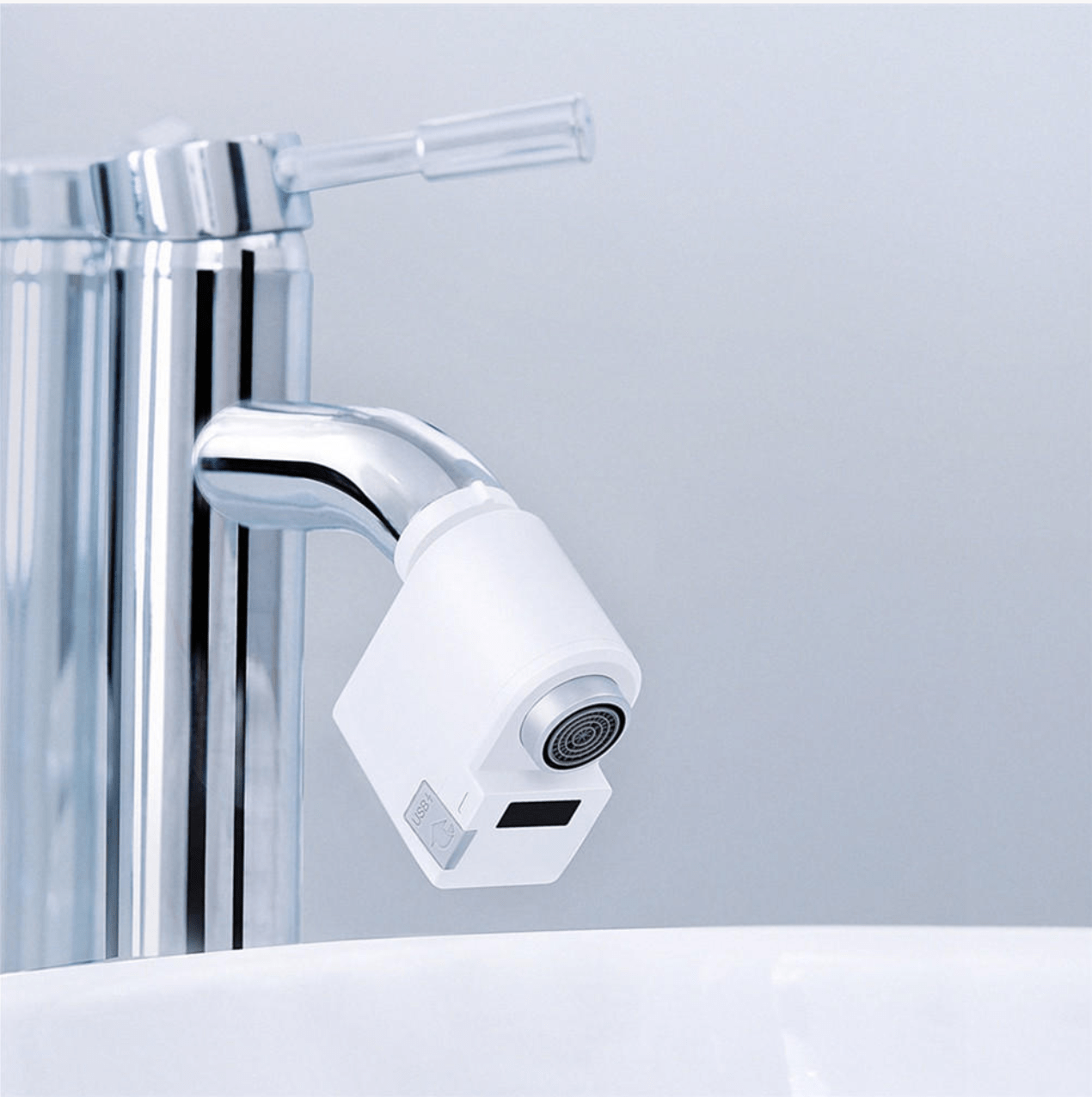 Distributeur d’eau intelligent - Adaptateur automatique de robinet pour une utilisation sans contact