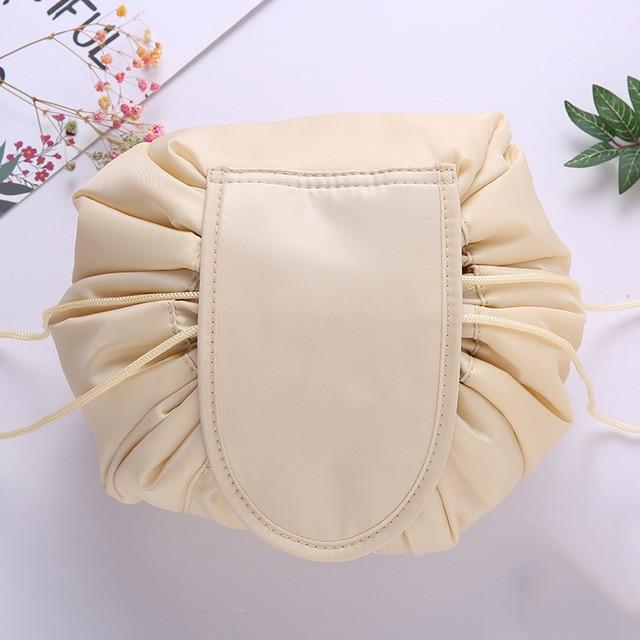 Sac de maquillage stylé pour une organisation optimale et une allure élégante